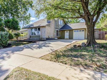 4011 Hillside DR