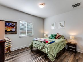 7909 Donnelley DR, Austin TX 78744