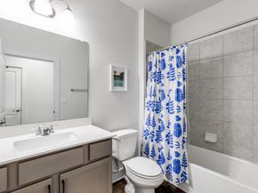7909 Donnelley DR, Austin TX 78744