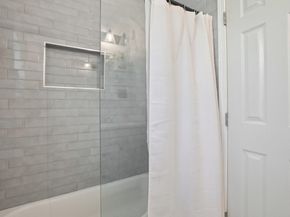 7808 Woodcroft DR, Austin TX 78749