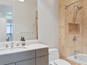 555 E 5th 817, Austin TX 78701