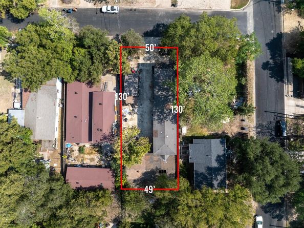 1112 Terry DR, Austin TX 78721