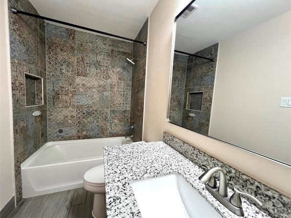 11318 Bristle Oak TRL, Austin TX 78750