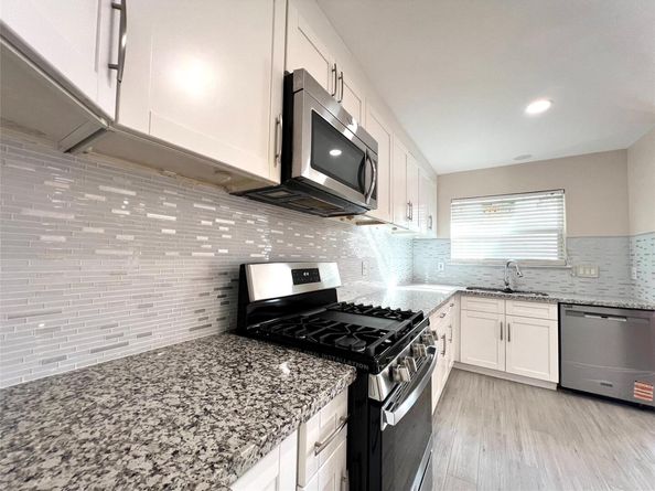11318 Bristle Oak TRL, Austin TX 78750