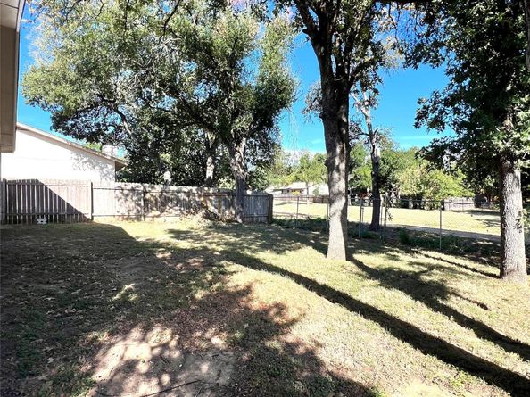 11318 Bristle Oak TRL, Austin TX 78750