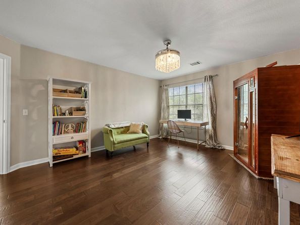 4104 Seldalia TRL, Austin TX 78732