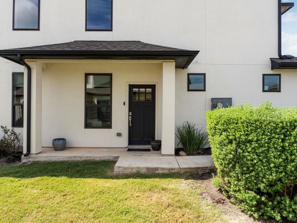 12326 Maypole BND 1501, Austin TX 78717