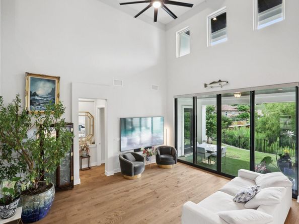 101 Cascading Water PL, Austin TX 78734