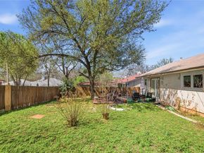 5803 Fence ROW, Austin TX 78744