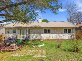 5803 Fence ROW, Austin TX 78744