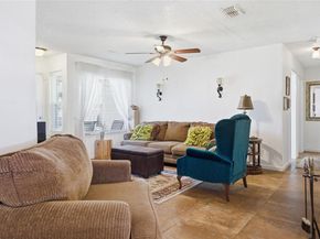 5803 Fence ROW, Austin TX 78744