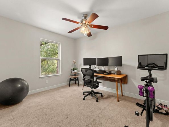 2306 Arpdale ST A, Austin TX 78704