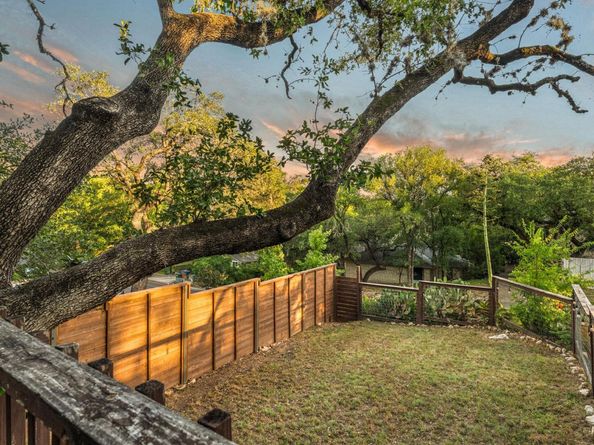 2306 Arpdale ST A, Austin TX 78704