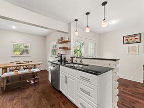 2306 Arpdale ST A, Austin TX 78704