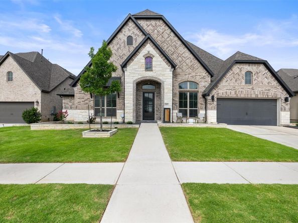 912 Rabbit Brush RD, Leander TX 78641