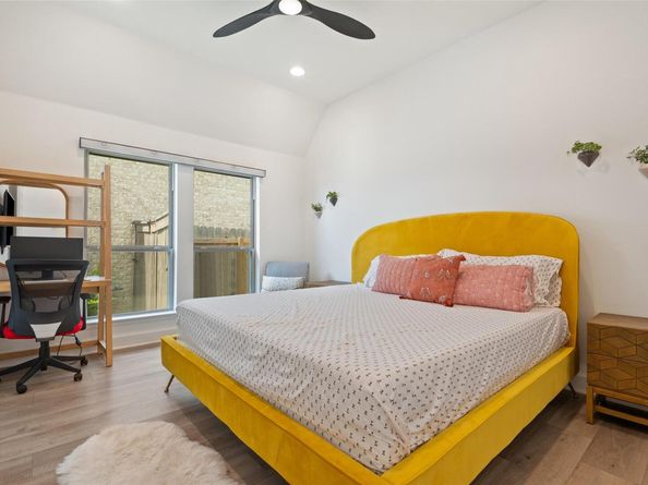 912 Rabbit Brush RD, Leander TX 78641