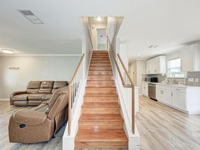 913 Whitley DR, Leander TX 78641
