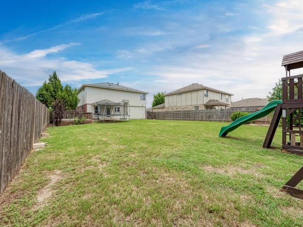 913 Whitley DR, Leander TX 78641