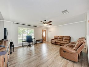 913 Whitley DR, Leander TX 78641