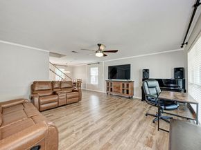 913 Whitley DR, Leander TX 78641