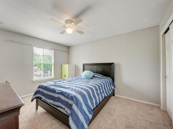 913 Whitley DR, Leander TX 78641