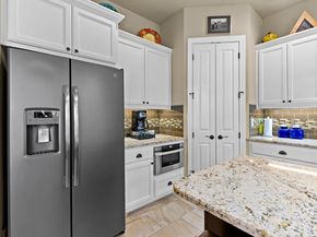 204 S Venture BLVD, Point Venture TX 78645