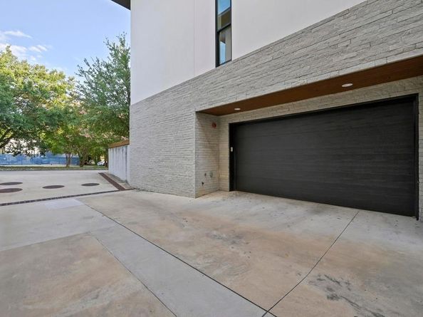 1410 Woodlawn BLVD C, Austin TX 78703