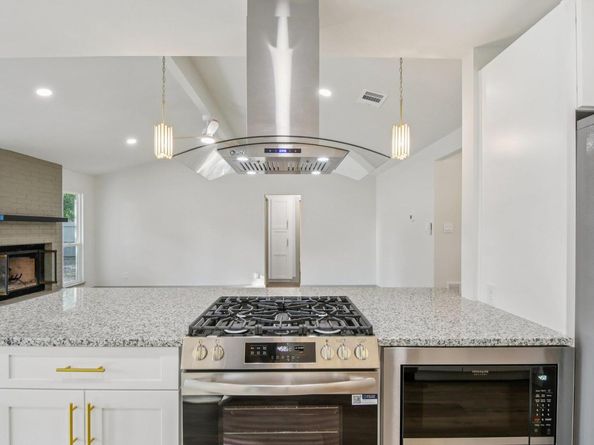 417 Oakridge PASS, Cedar Park TX 78613