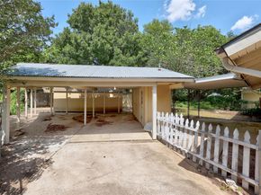 1614 Ashberry DR, Austin TX 78723