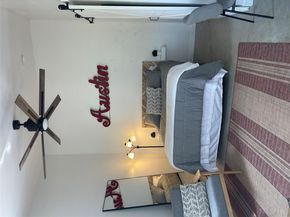 4217 Kellywood DR, Austin TX 78739