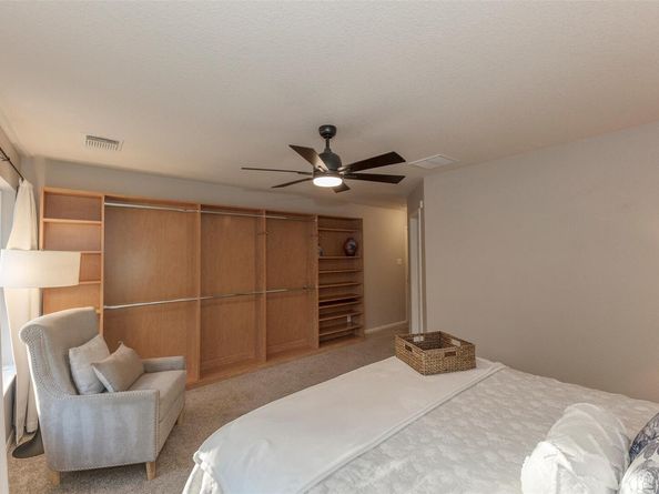 4217 Kellywood DR, Austin TX 78739