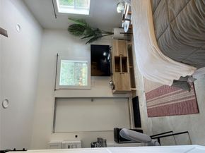 4217 Kellywood DR, Austin TX 78739