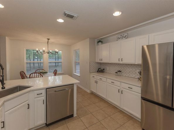 4217 Kellywood DR, Austin TX 78739