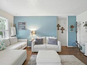 1400 Meadows DR, Round Rock TX 78681