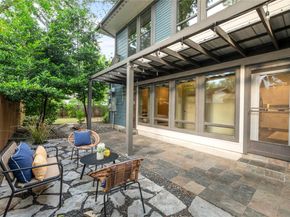 2512 E 2nd ST, Austin TX 78702