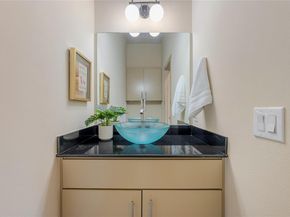 2512 E 2nd ST, Austin TX 78702