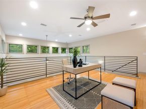 2512 E 2nd ST, Austin TX 78702