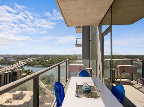 44 East Ave 2509, Austin TX 78701