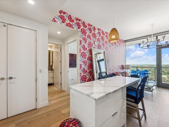 44 East Ave 2509, Austin TX 78701
