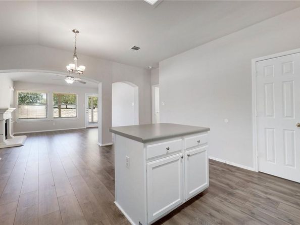 14400 Mowsbury DR, Austin TX 78717