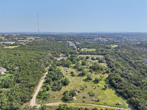 8737 W Highway 71, Austin TX 78736