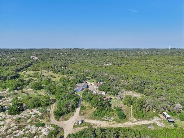8737 W Highway 71, Austin TX 78736
