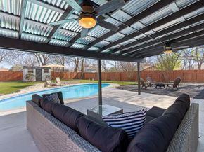 900 Red Cliff DR, Austin TX 78758