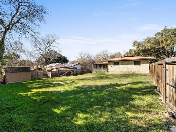 901 Berrywood DR, Austin TX 78753