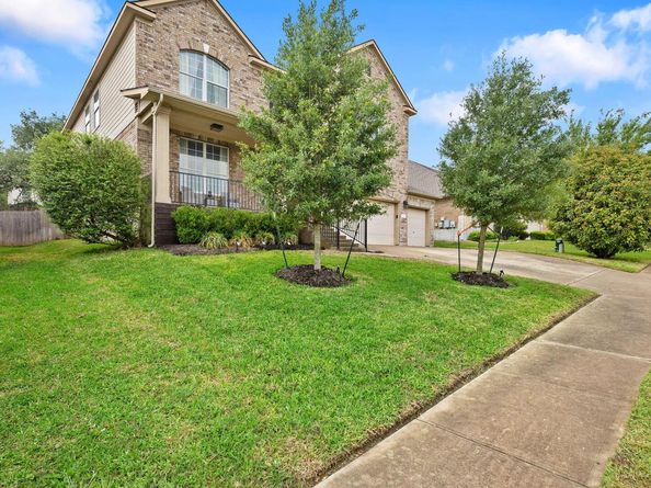 2652 Ravenwood DR, Round Rock TX 78665