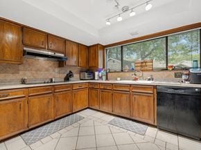 1303 Creekview DR, Round Rock TX 78681