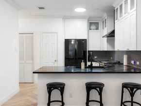 9201 Brodie LN 2303, Austin TX 78748