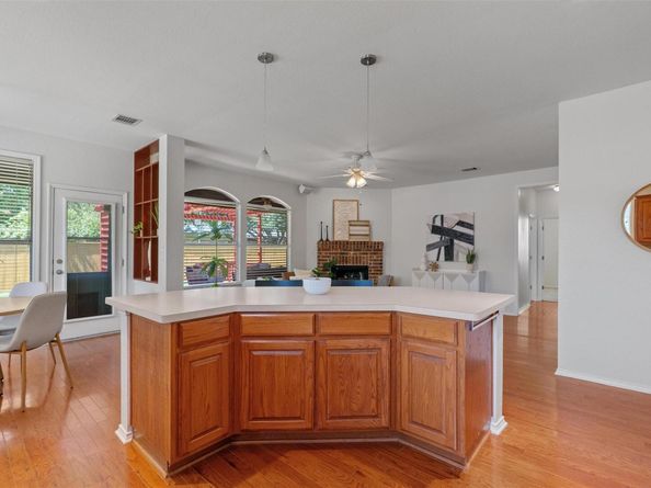 102 Pimlico CV, Georgetown TX 78626