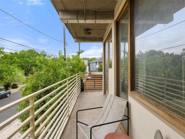 1404 S 3rd ST, Austin TX 78704