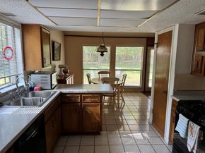 11202 Balcones Woods CV, Austin TX 78759